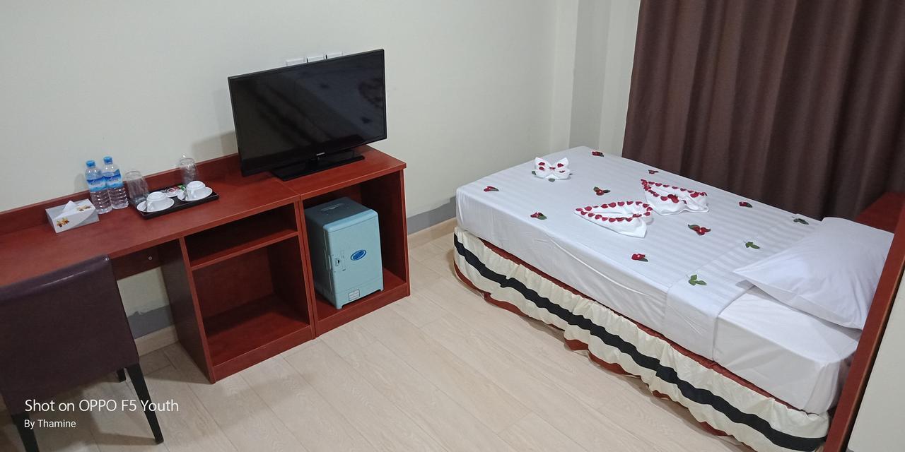 Hato Inn Yangon Dış mekan fotoğraf
