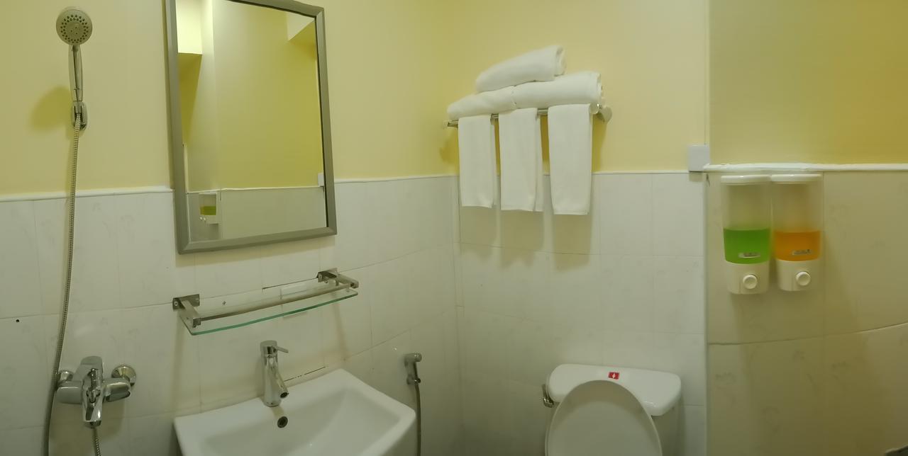 Hato Inn Yangon Dış mekan fotoğraf