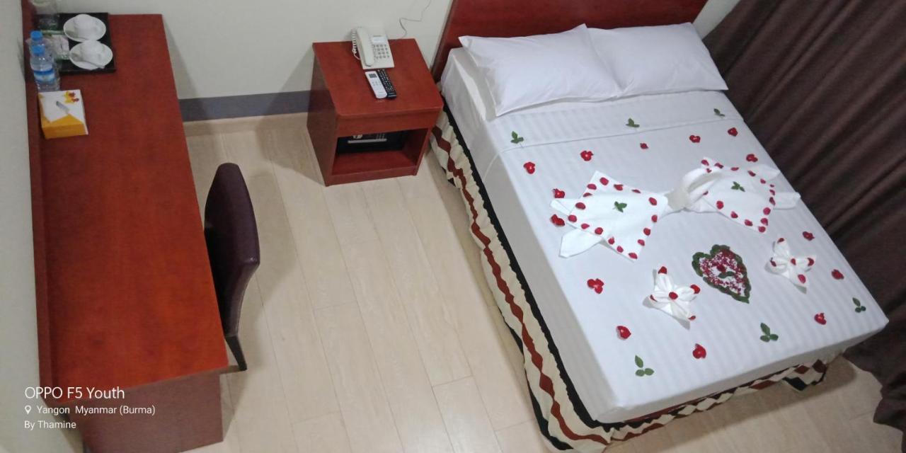 Hato Inn Yangon Dış mekan fotoğraf